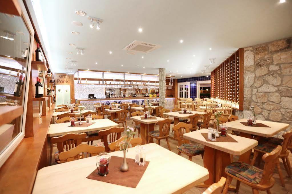 Hotel Am Park Rust Luaran gambar